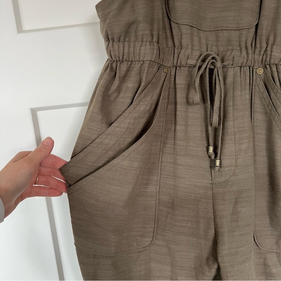 Democracy Cropped Ankle Overalls - Picture 4 of 10